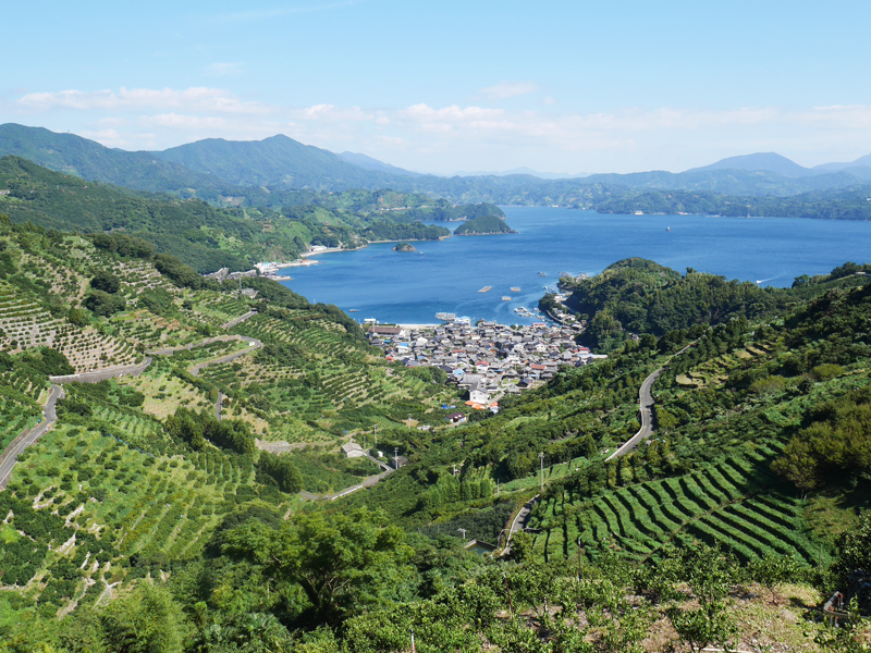 秋晴れの狩浜（本浦）